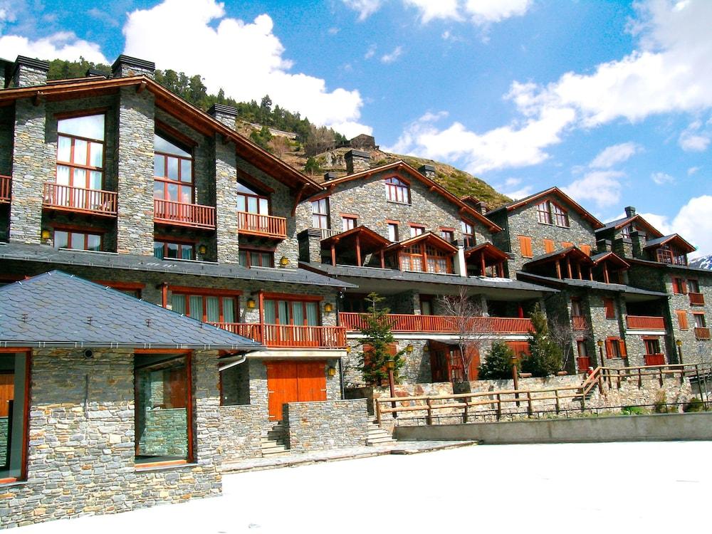 Aparthotel Ona El Tarter 란솔 외부 사진